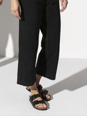 BIRKENSTOCK Arizona Birko-Flor Black Sandals